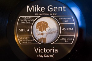 Mike Gent - Victoria - Headless Guitar Guy